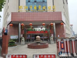 雙層龍骨體育場館木地板如何保養(yǎng)