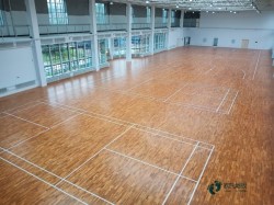 不錯(cuò)籃球體育地板安裝公司