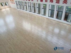 那里有運(yùn)動(dòng)籃球地板安裝公司
