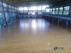 室內(nèi)運(yùn)動(dòng)型地板施工步驟