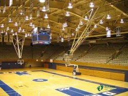 籃球場館木地板價格一般多少錢一平方米