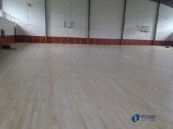 學(xué)?；@球場(chǎng)館木地板安裝公司